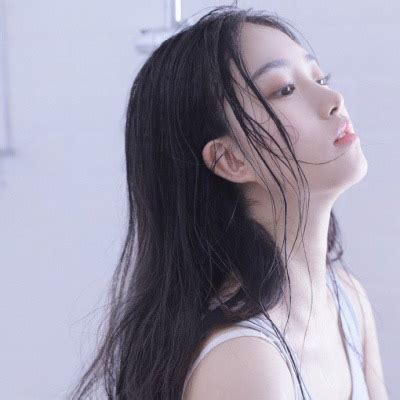 绯村剑心（原名：绯村心太；身份：飞天御剑流十四代传人、“刽子手拔刀斋”） - 悬疑剧集完整在线观看 - 在线看视频